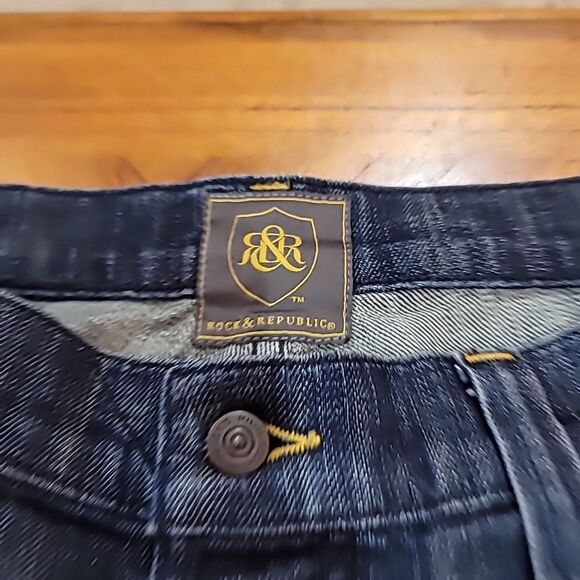 Rock & Republic Men Button Fly Jeans 38x30 Good Used Condition - Picture 3 of 16